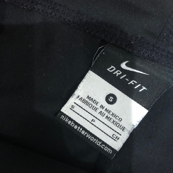 Nike DriFit shorts - Picture 3 of 3
